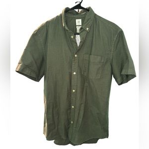 H&M Men’s Regular Fit Button Up Shirt